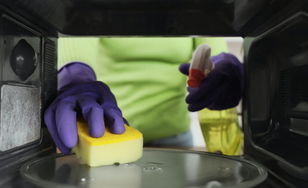 clean microwave